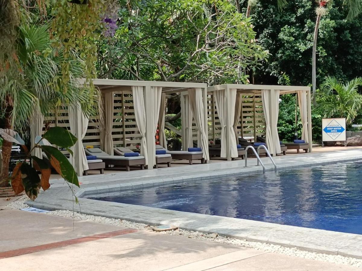 Let'S Hyde Pattaya Resort & Villas - Pool Cabanas Ngoại thất bức ảnh
