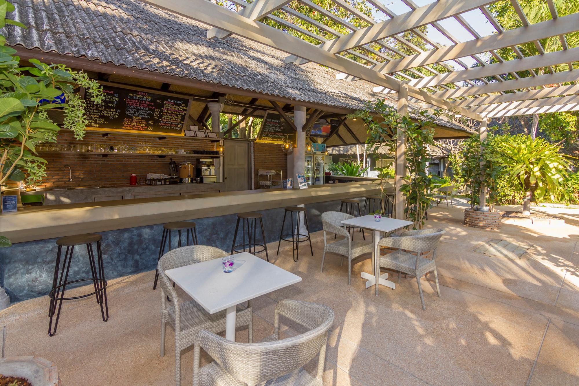 Let'S Hyde Pattaya Resort & Villas - Pool Cabanas Ngoại thất bức ảnh