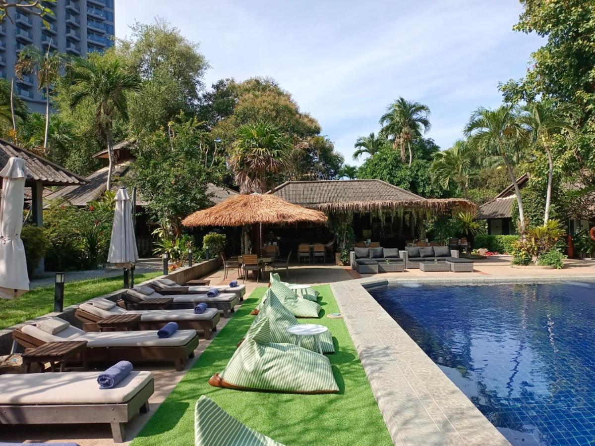 Let'S Hyde Pattaya Resort & Villas - Pool Cabanas Ngoại thất bức ảnh