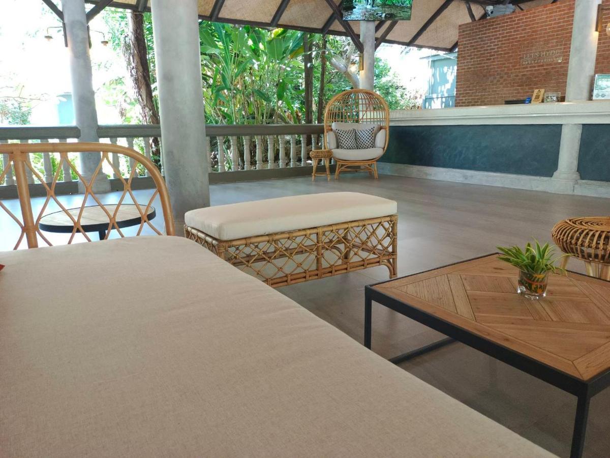 Let'S Hyde Pattaya Resort & Villas - Pool Cabanas Ngoại thất bức ảnh